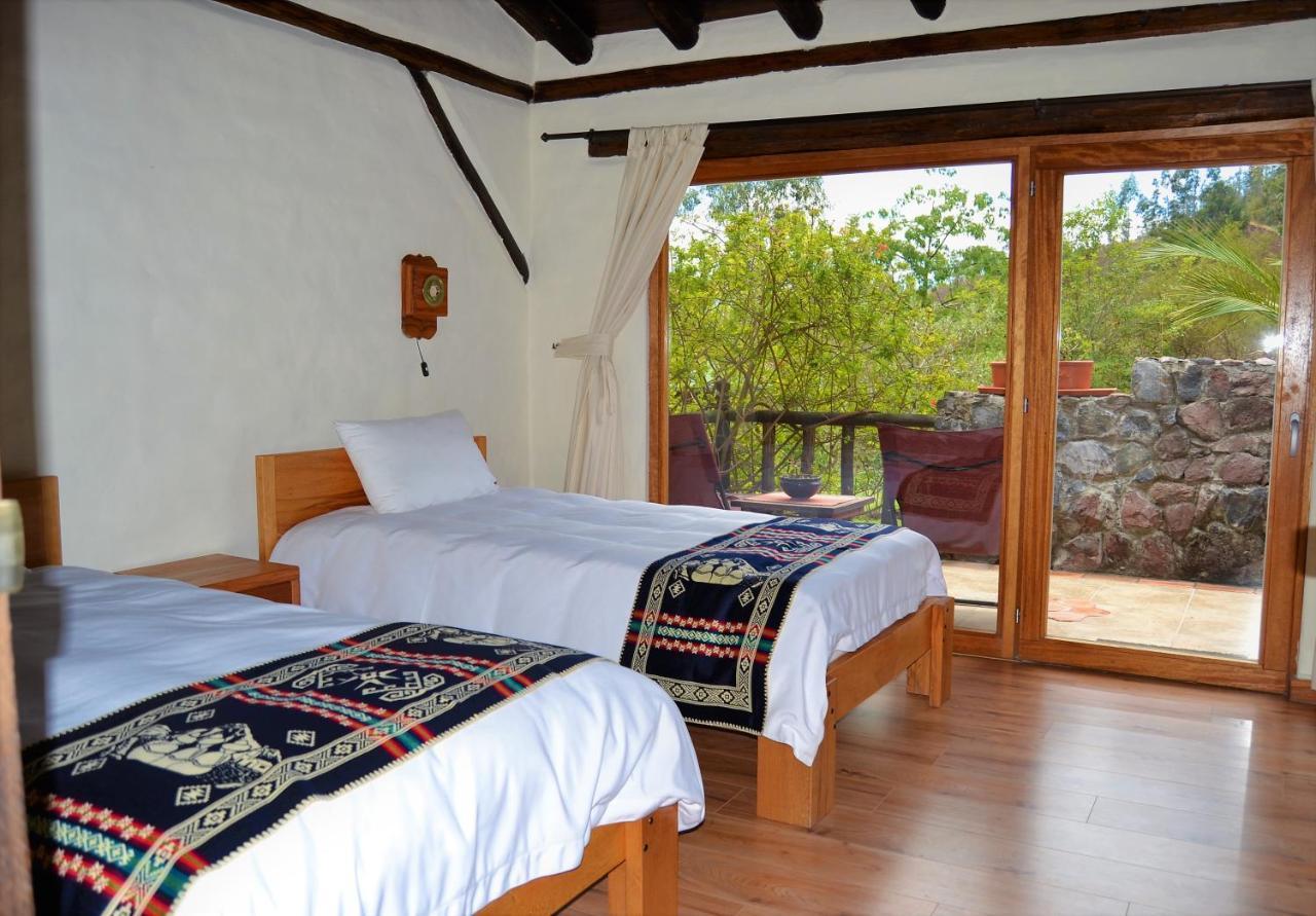 Ilatoa Lodge Quito Exterior photo